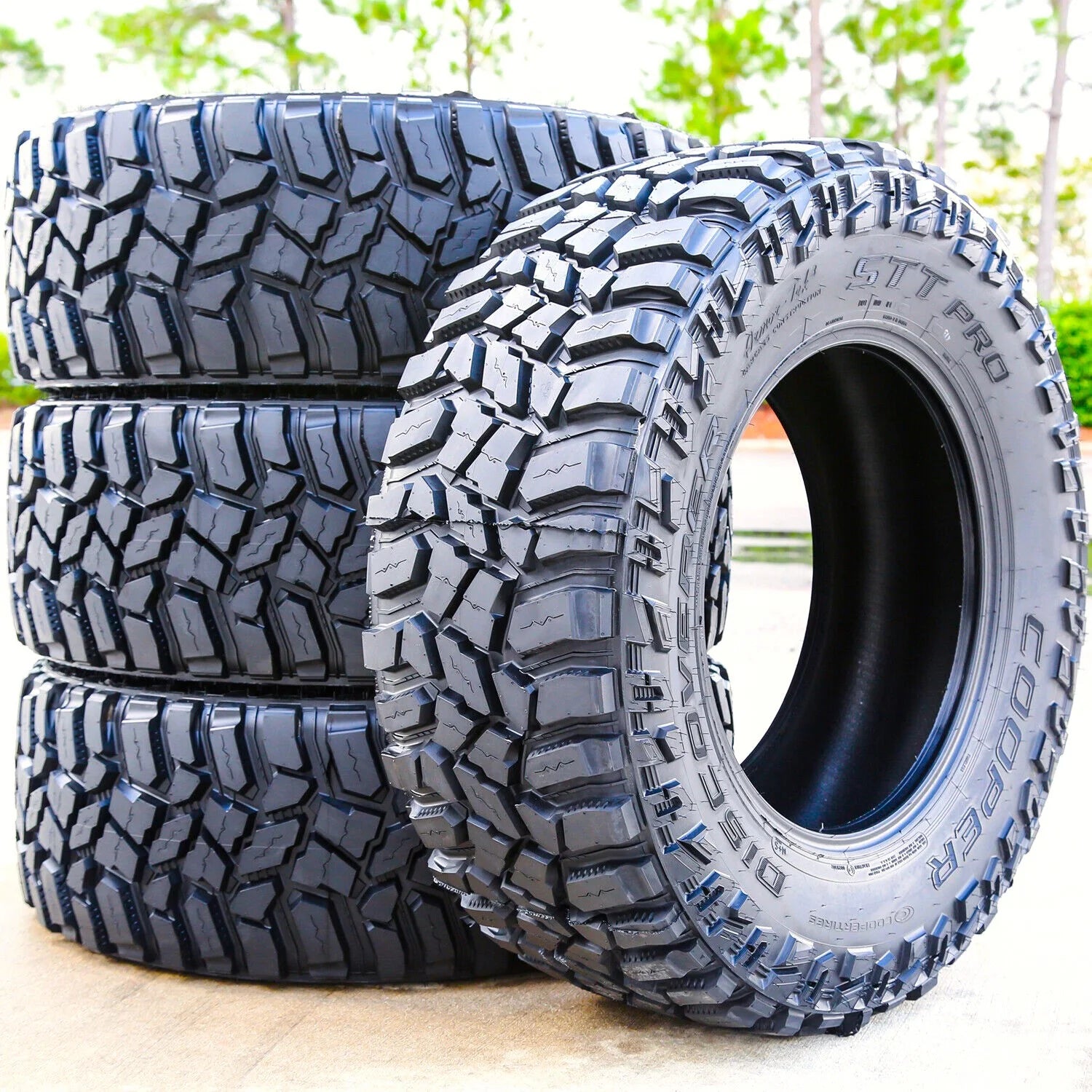 Pair of 2  Discoverer STT Pro 35X12.50R20 121Q E 10 Ply M/T Mud Light Truck Tires