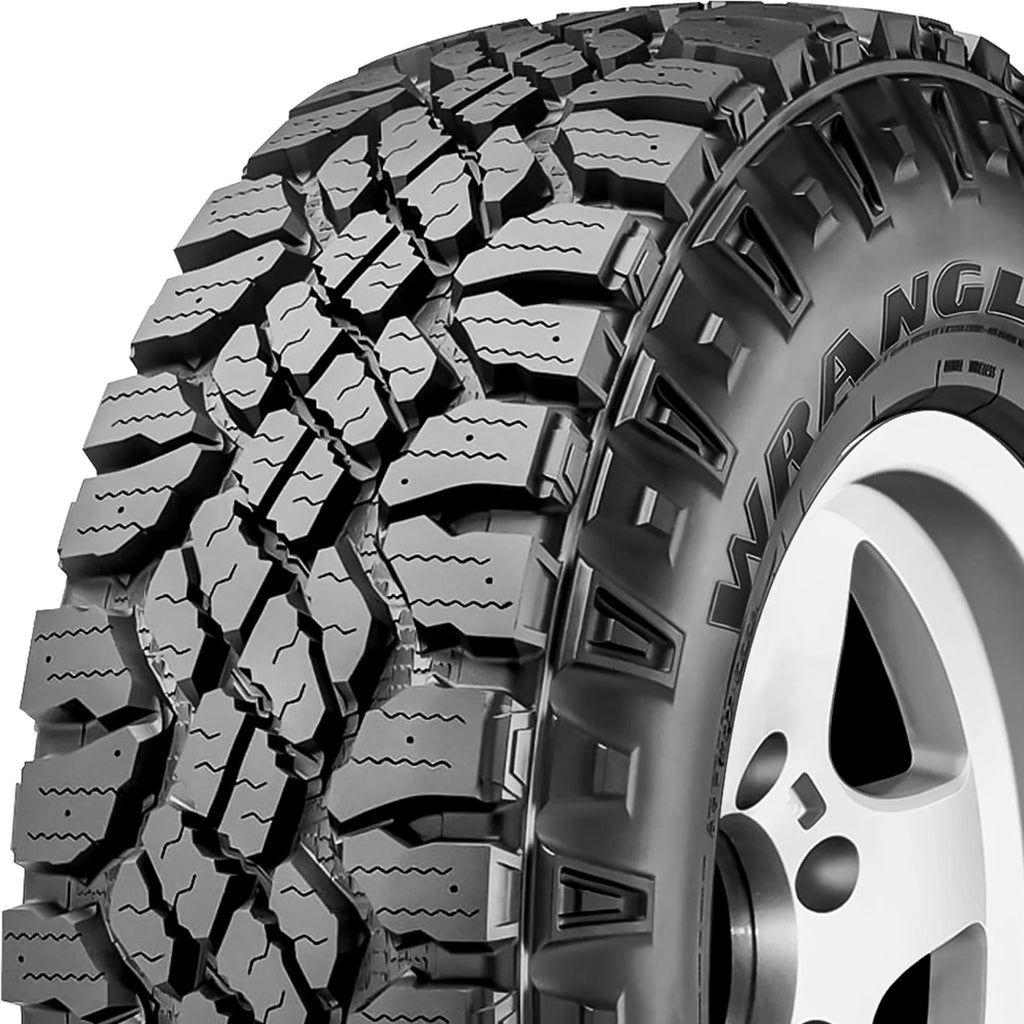Wrangler Duratrac Studdable Rugged Terrain LT235/75R15 104/101Q C Light Truck Tire
