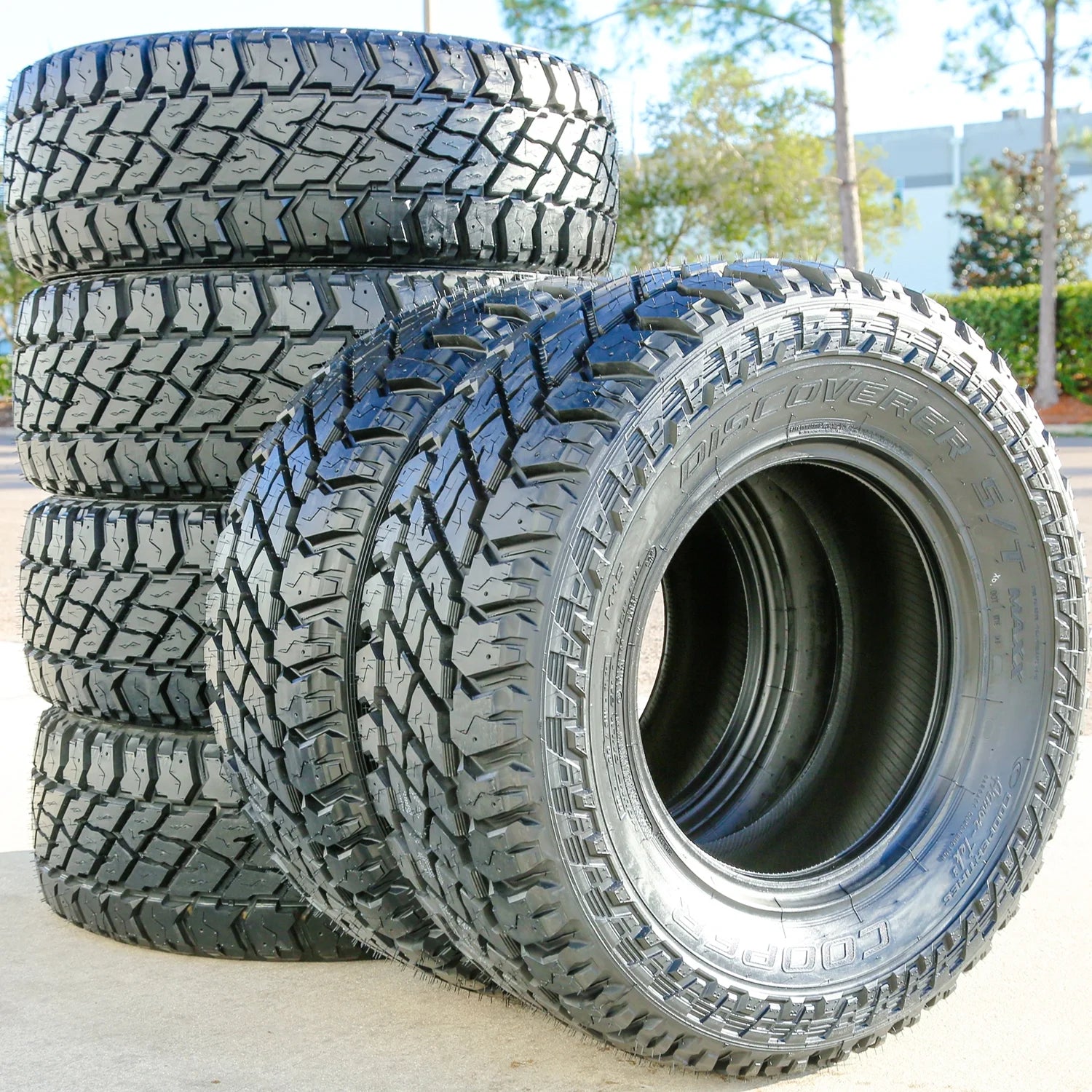 Pair of 2 (TWO)  Discoverer S/T Maxx LT 245/75R17 121/118Q E 10 Ply MT M/T Mud Tires Fits: 2011-13 Chevrolet Silverado 2500 HD WT
