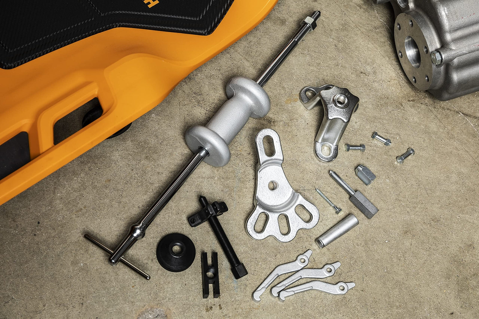 GEARWRENCH 2 or 3 Jaw Slide Hammer Puller Set with Yokes and Adapters